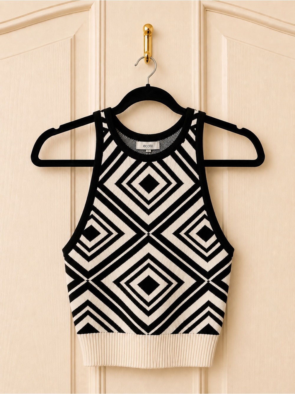 NWT Evote’ Black & Cream Geometric Knit Crop Tank